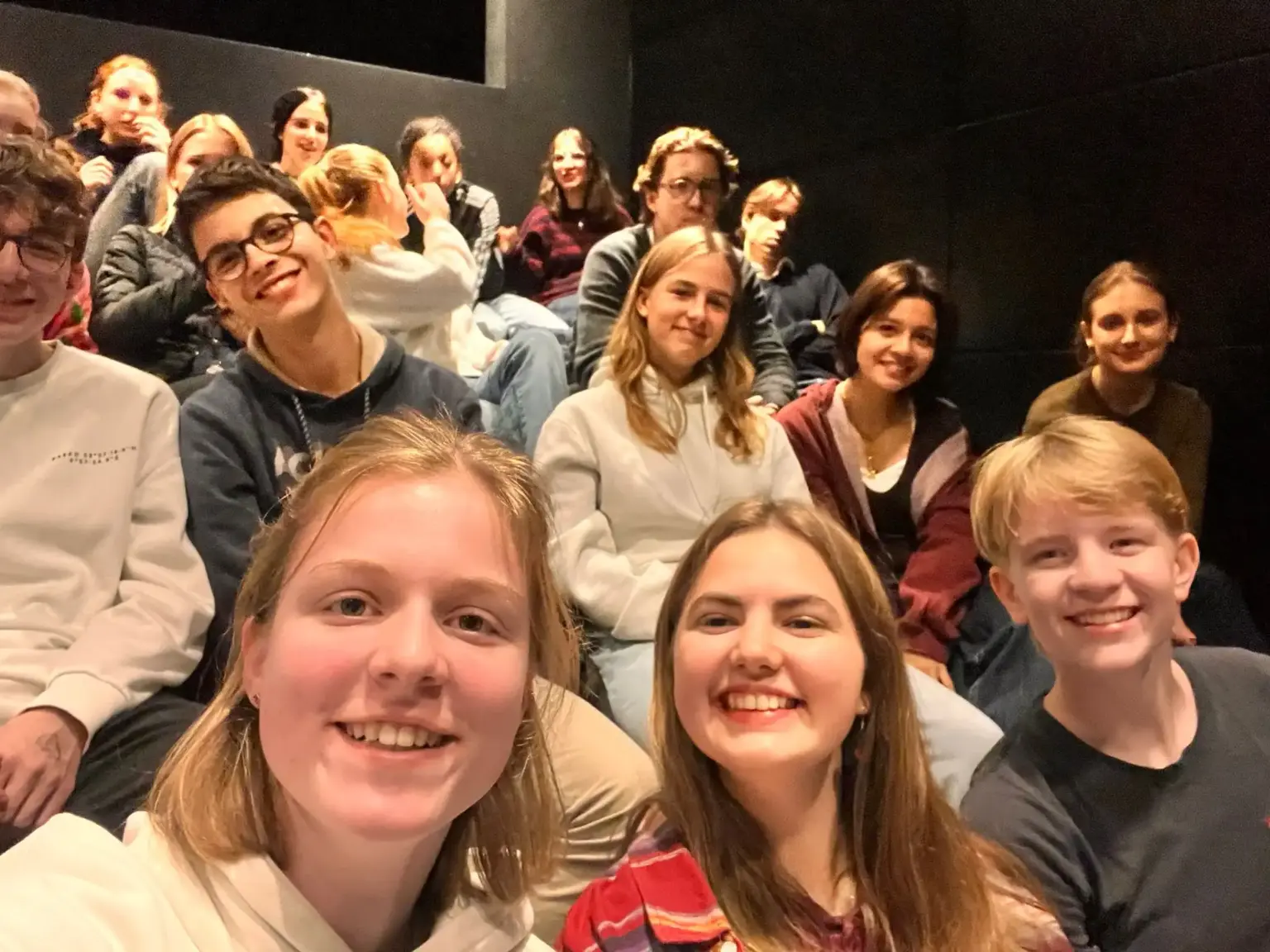 2025 10 14 Theater Französisch LK Kenji Kalverkamp