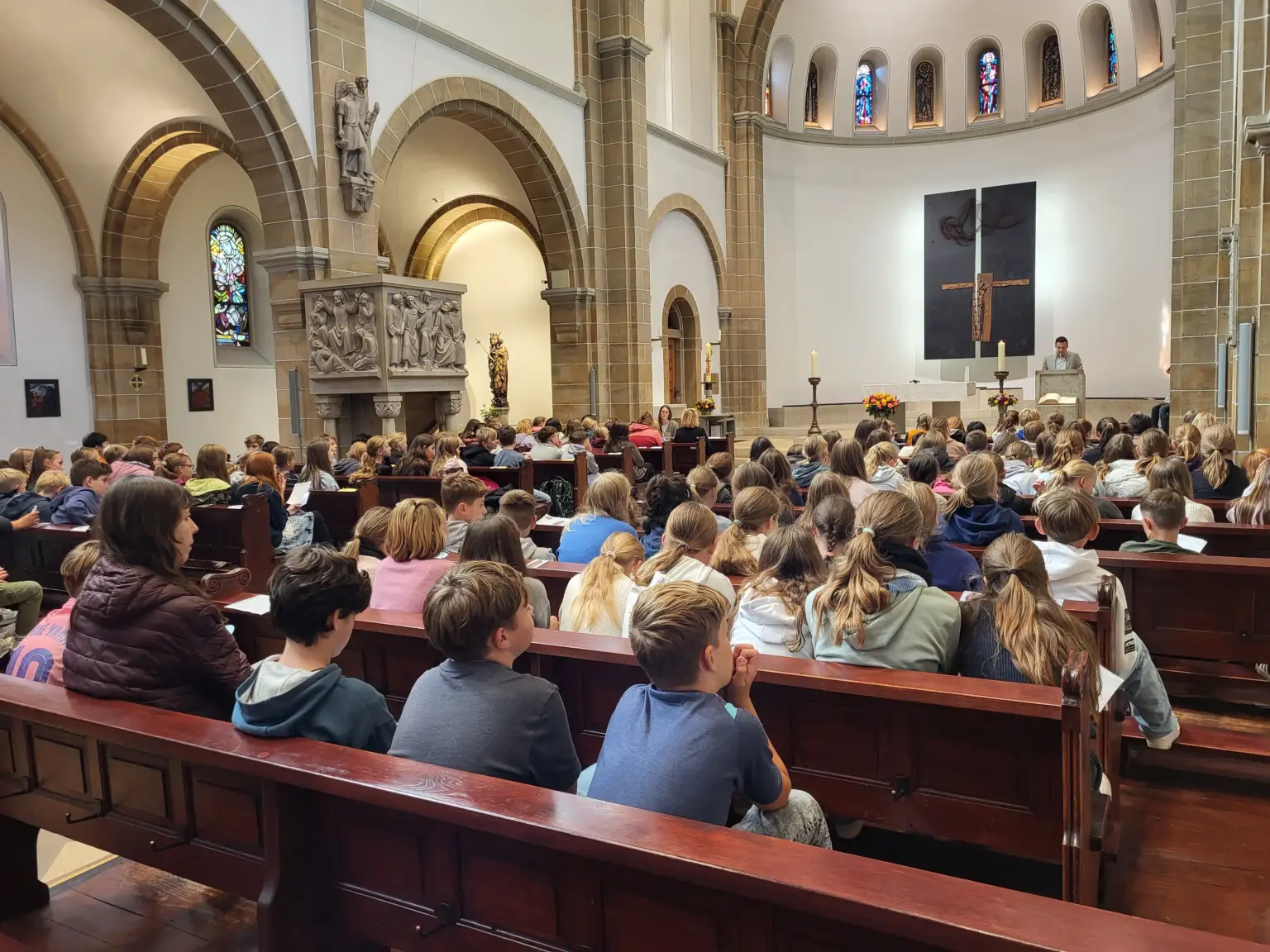 25 09 29 Raphaelstag Claudia Scherer (2)