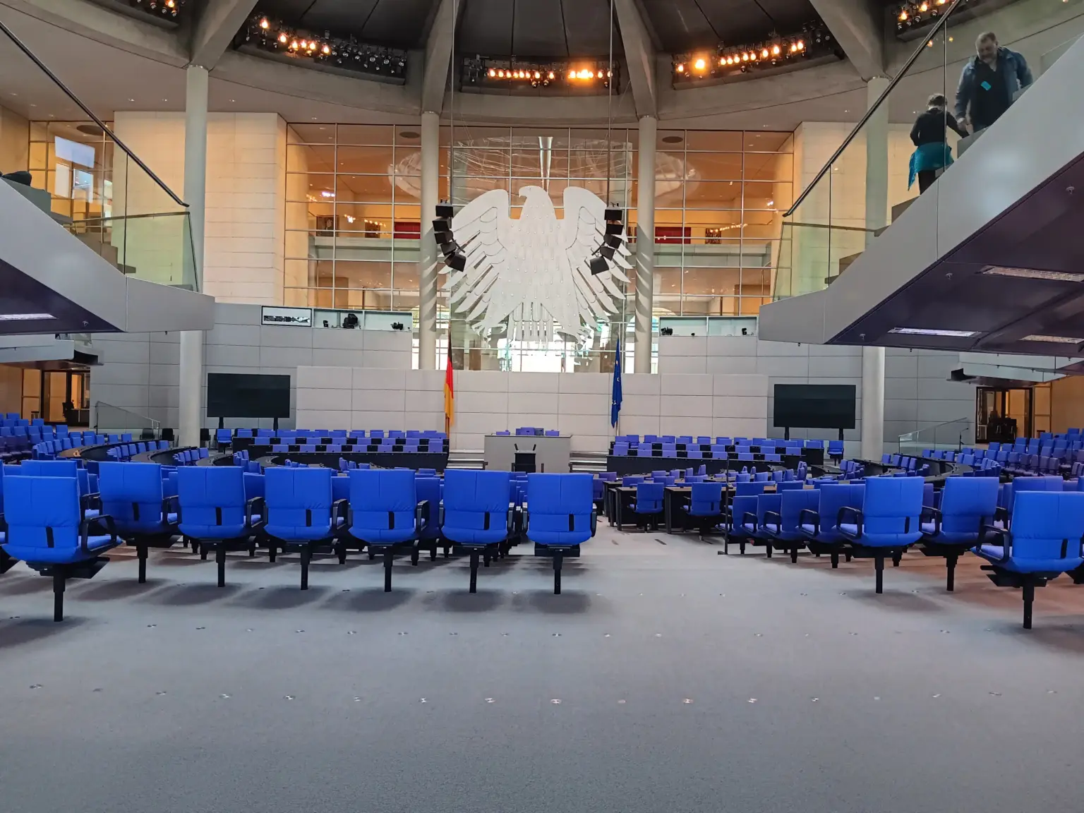 25 10 24 Berlinfahrt 10a Jonathan Hattenhauer, Julia Bednarz, Hannah Herberg 10a (3)