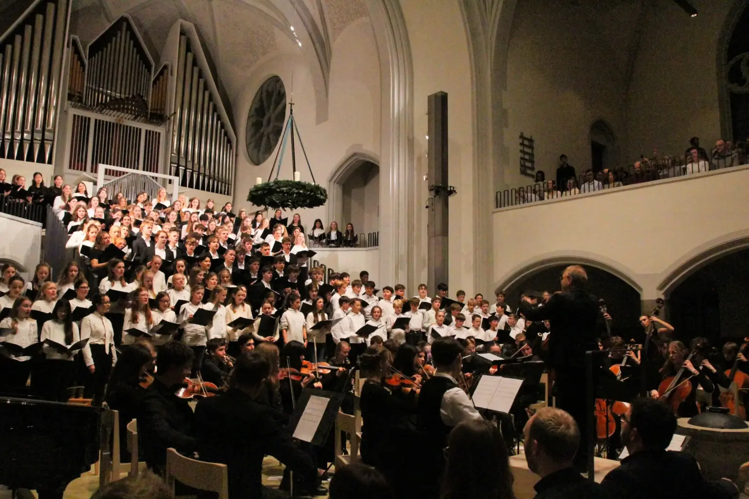 25 12 10 Adventskonzert Peer Hübel (1)