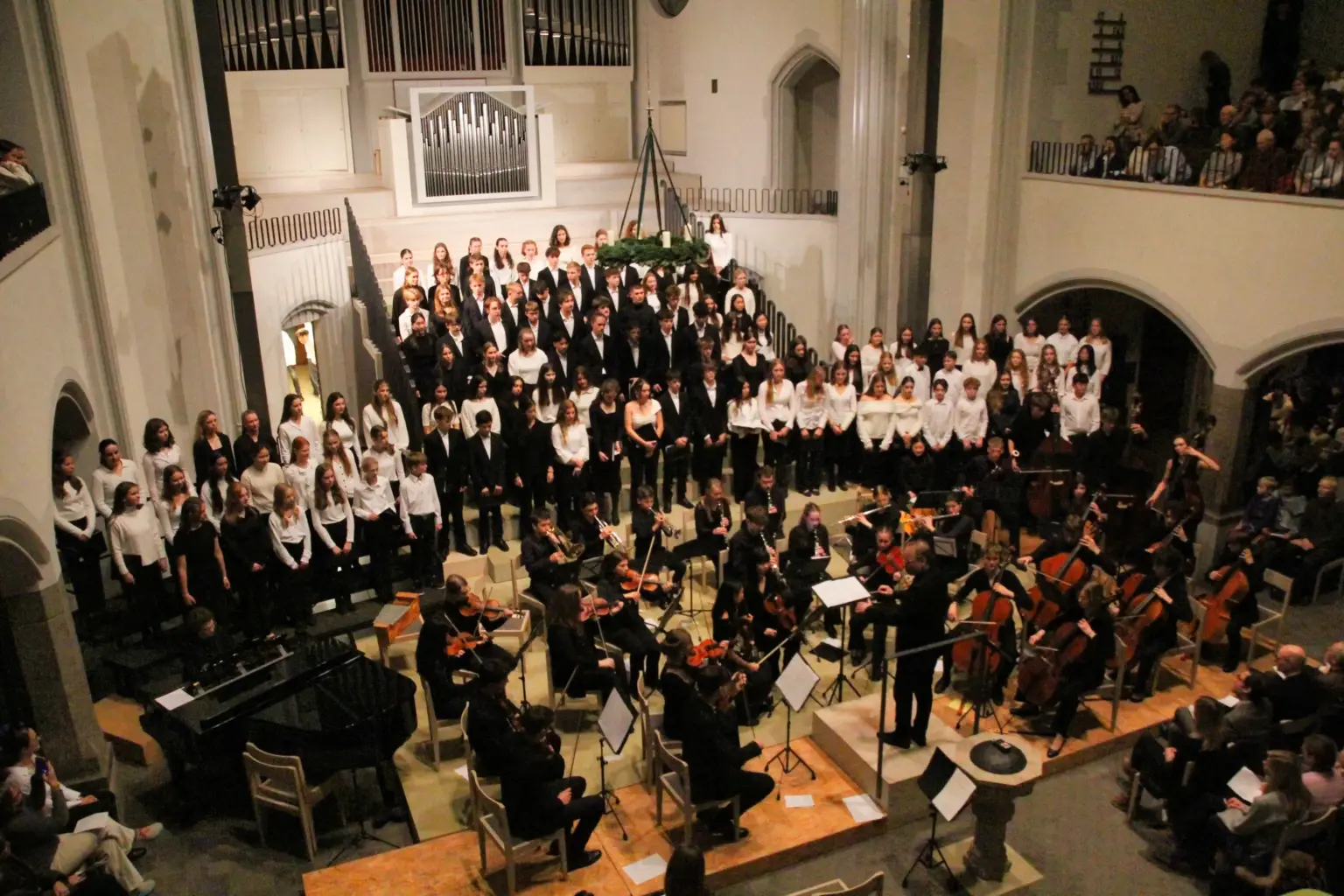 25 12 10 Adventskonzert Peer Hübel (2)