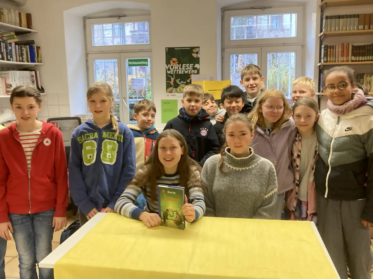 25 12 12 Vorlesen im Advent Gert Schweizer (4)