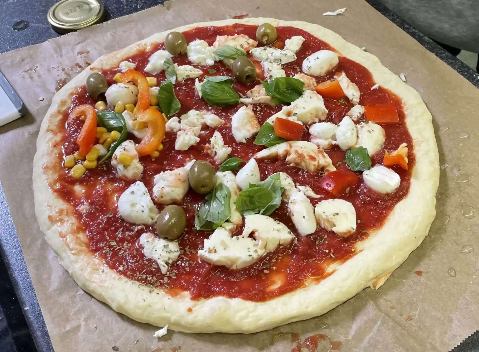 26 05 06 Pizza backen Marianna Bieser (2)