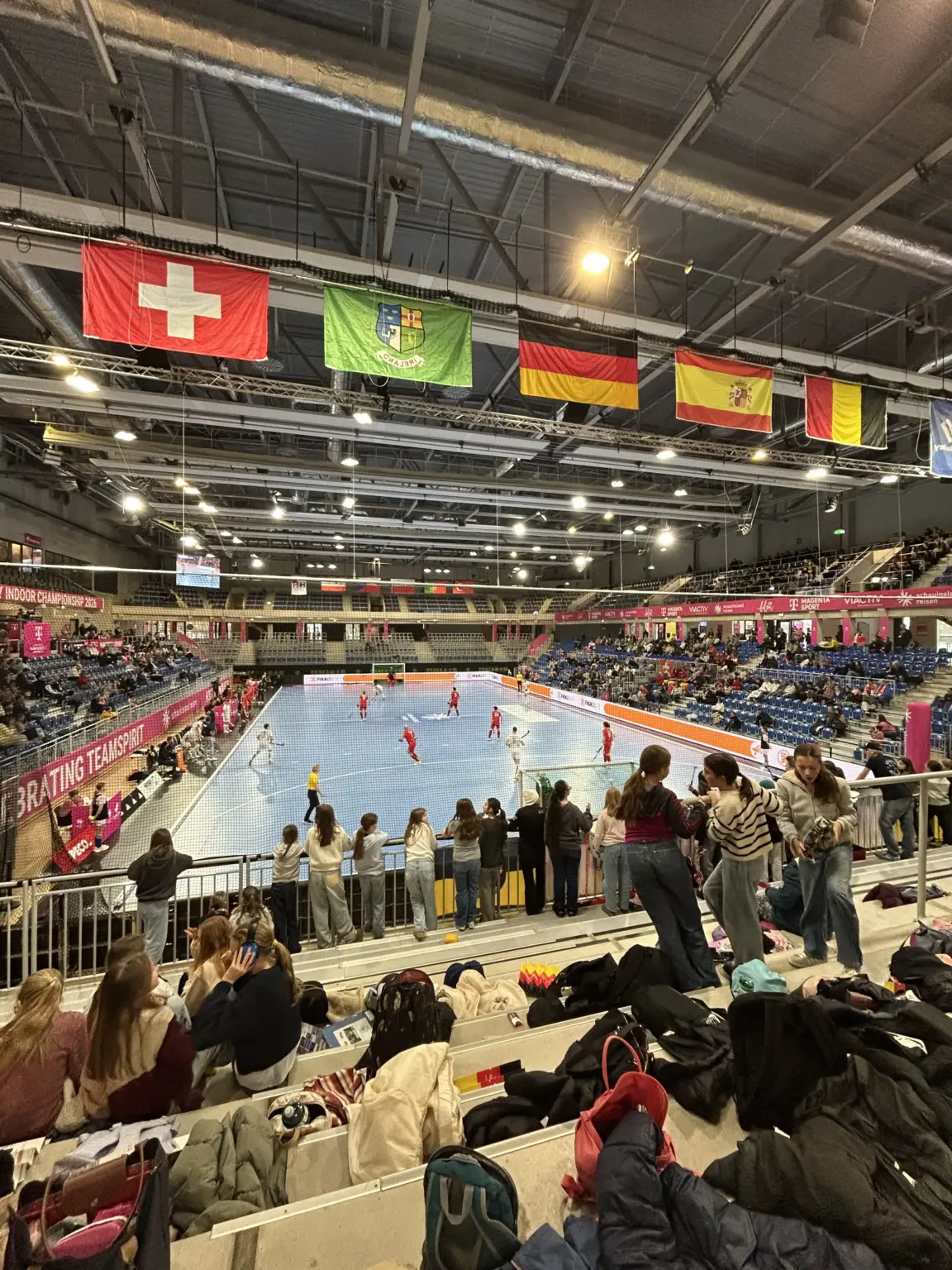 26 1 8 Hockey EM Anne Wolz (6aR), Astrid Braig (3)