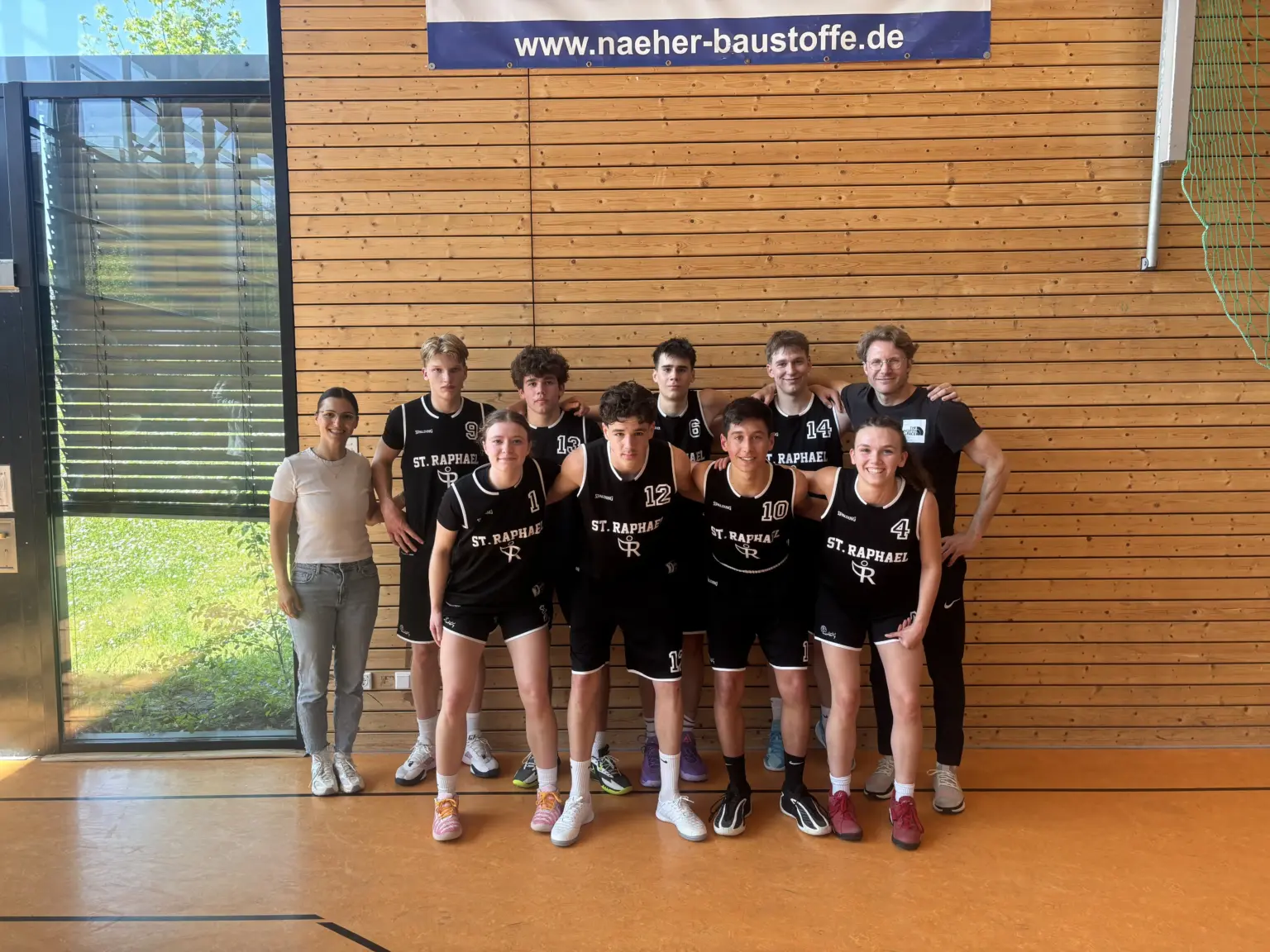 26 4 17 Stadtschulmeisterschaften Basketball Helena Nägele (5)