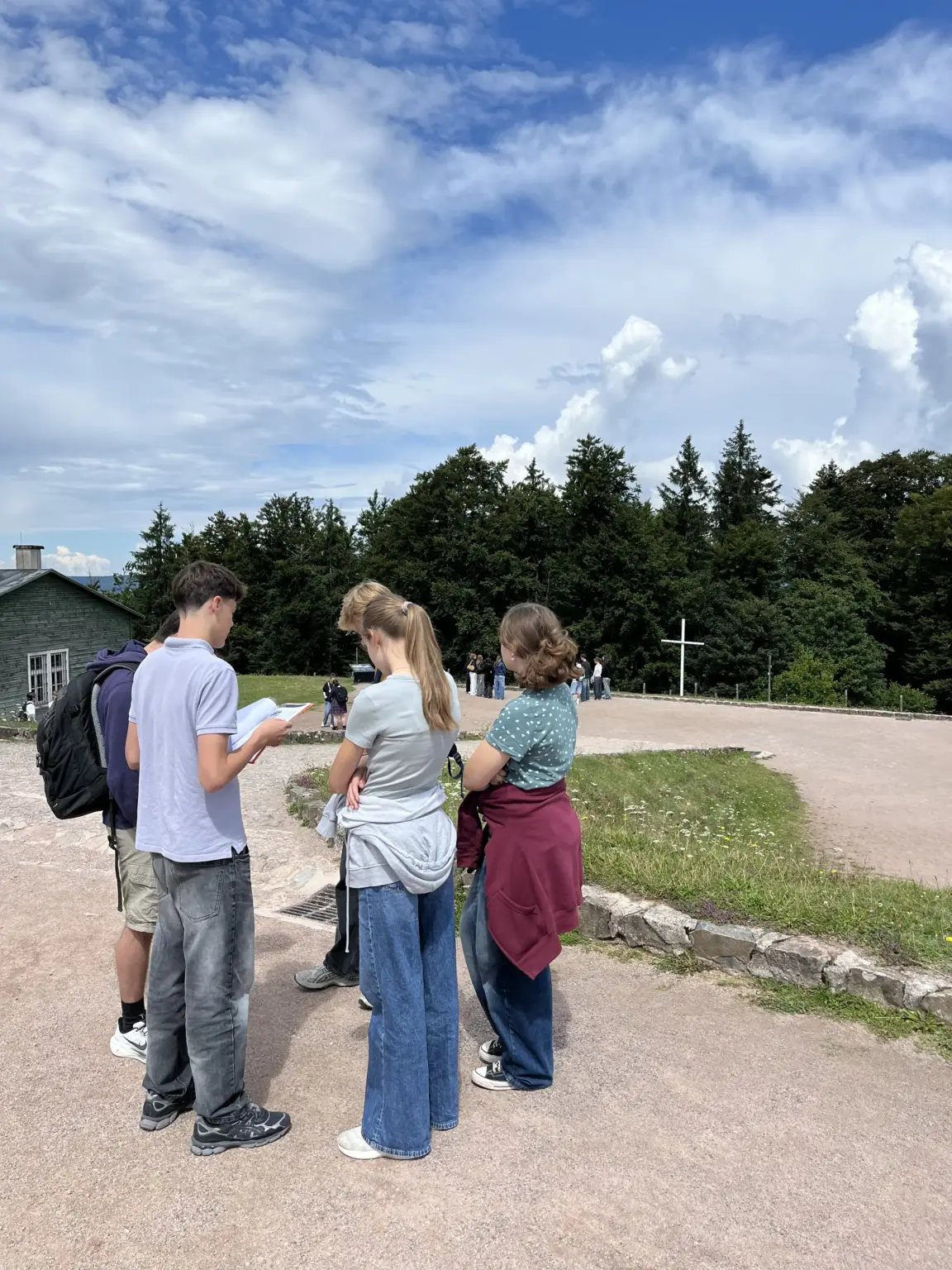 St. Raphael Schulen HD Besuch KZ klasse9 03