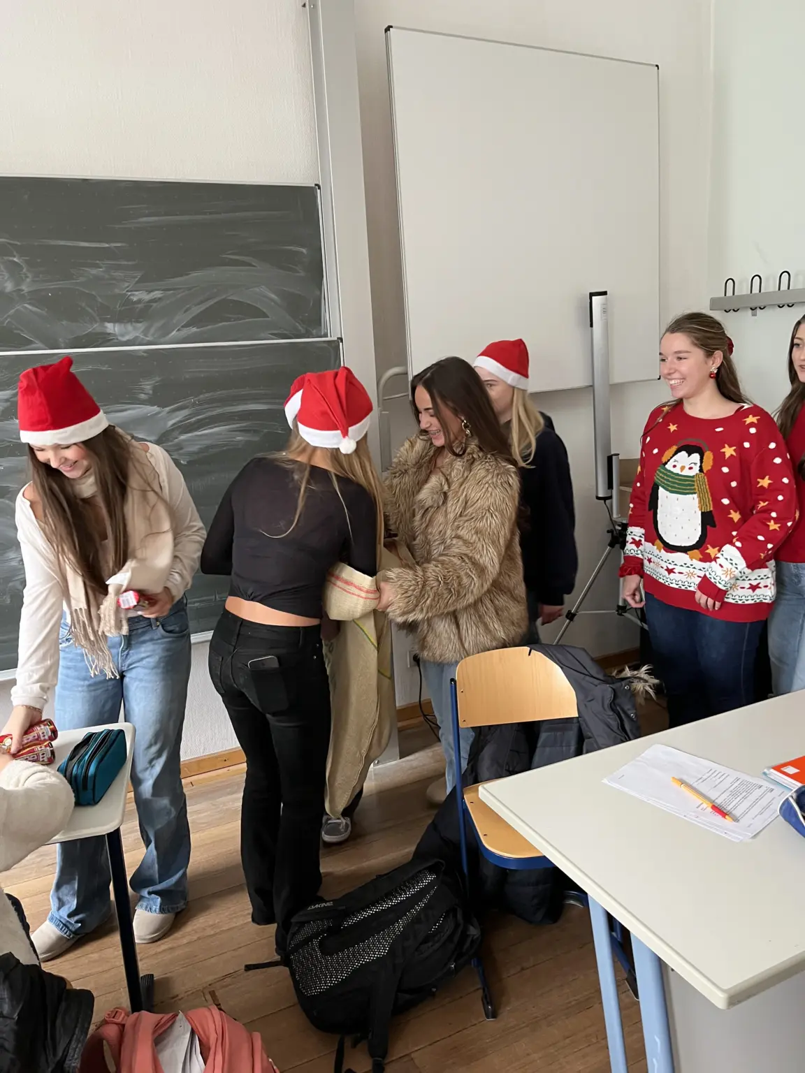 St. Raphael Schulen HD Nikolausaktion SMV 02