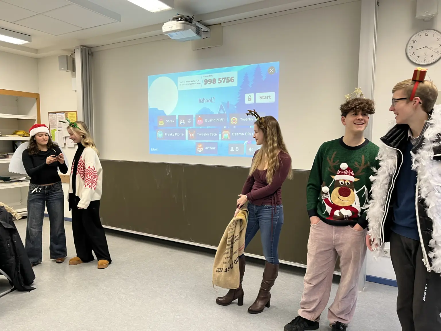 St. Raphael Schulen HD Nikolausaktion SMV 03