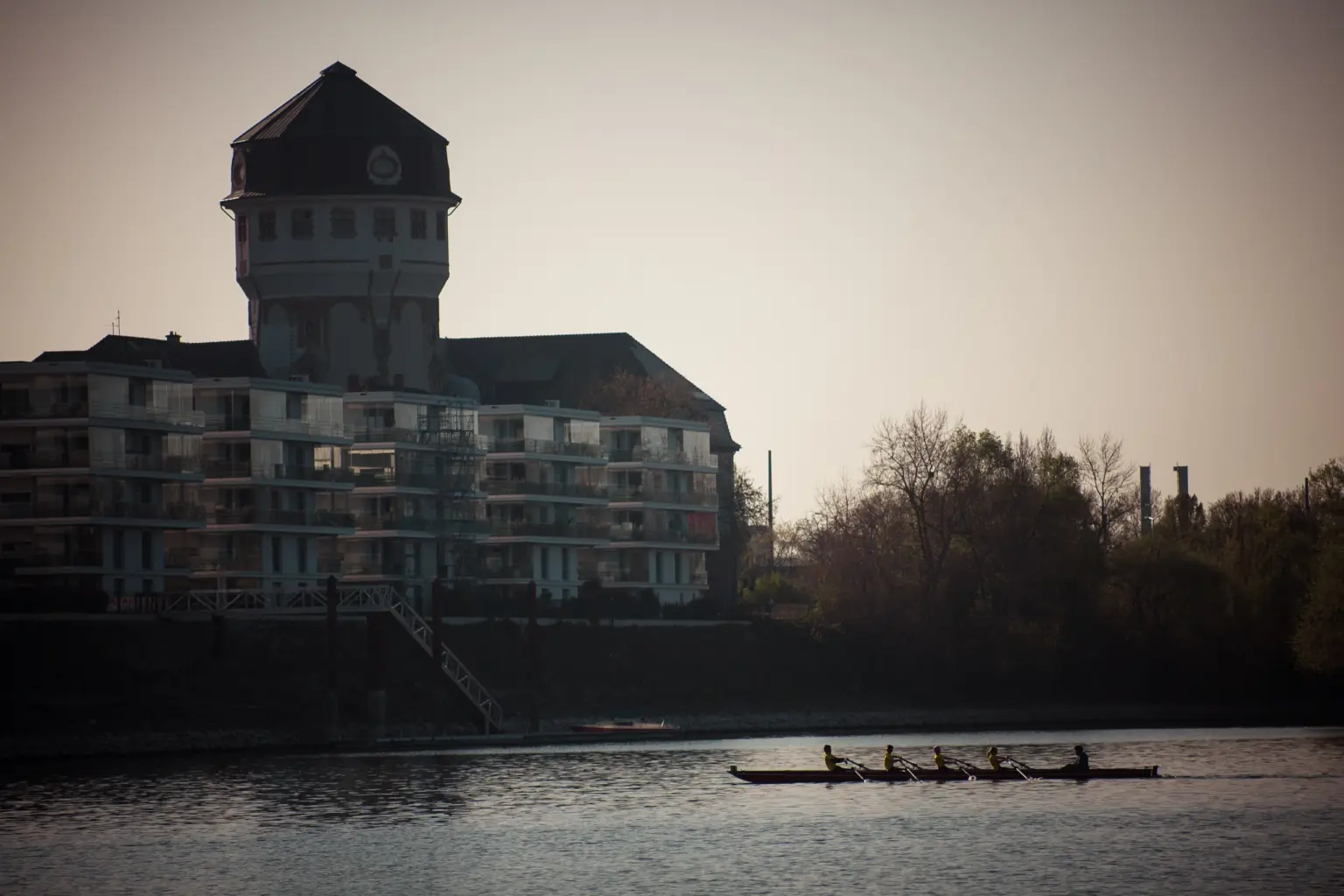 St. Raphael Schulen HD Rudern Stadtachter 02