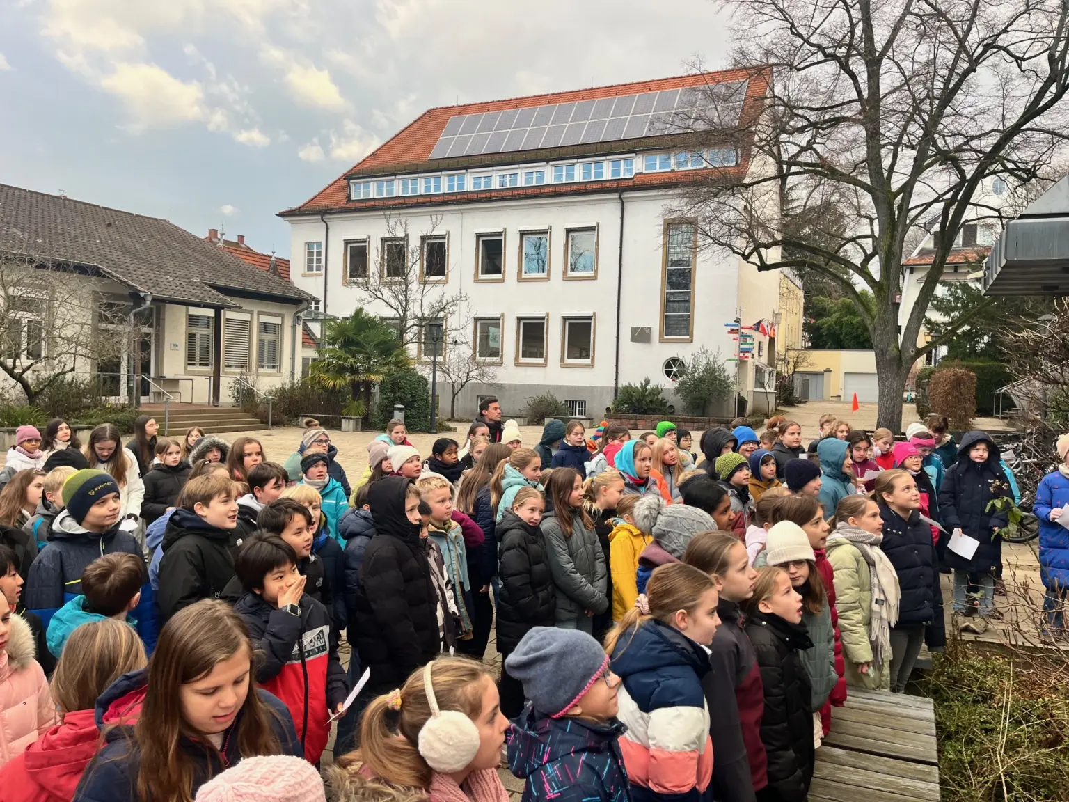 St. Raphael Schulen HD Sternsinger Schulen 02