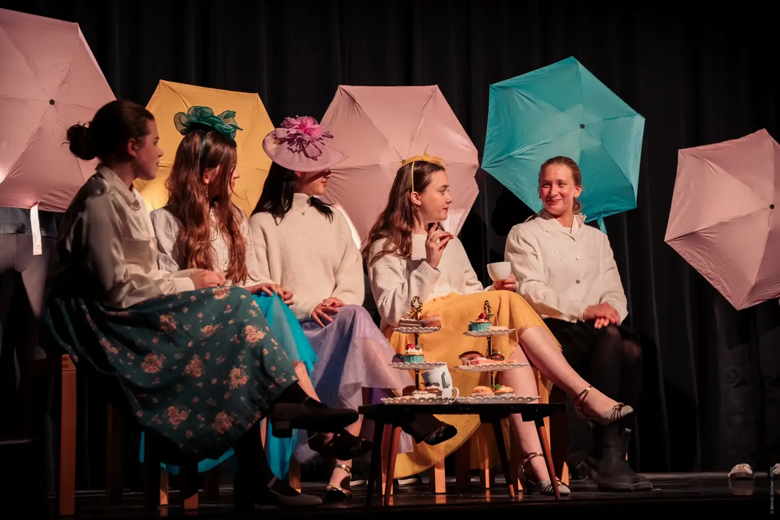 St. Raphael Schulen HD Theater Mittelstufe 12