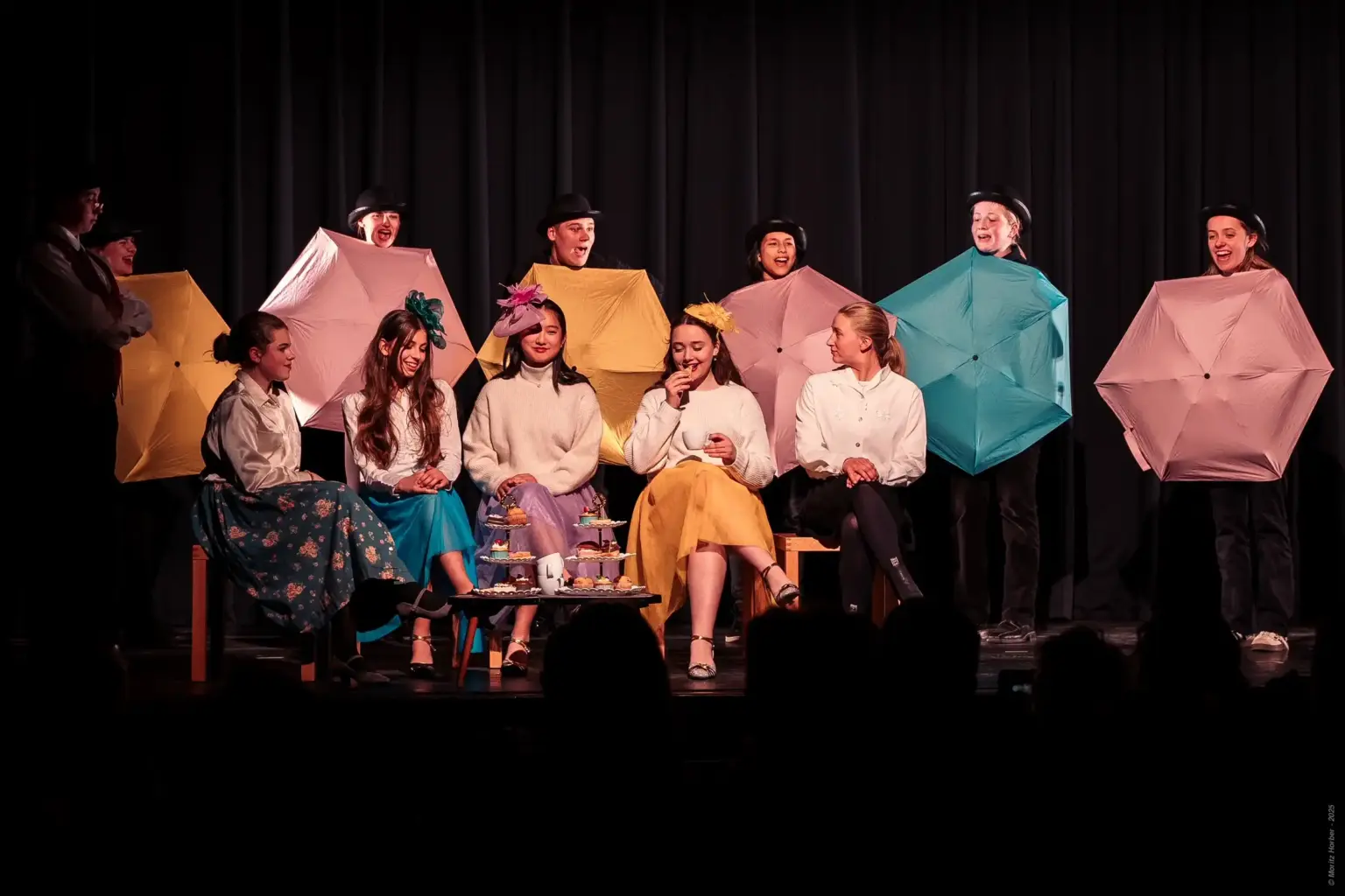 St. Raphael Schulen HD Theater Mittelstufe 13