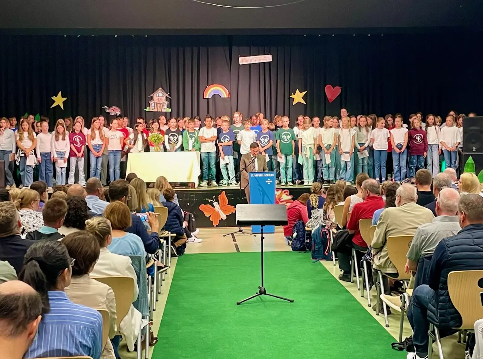 St. Raphael Schulen Einschulung 06